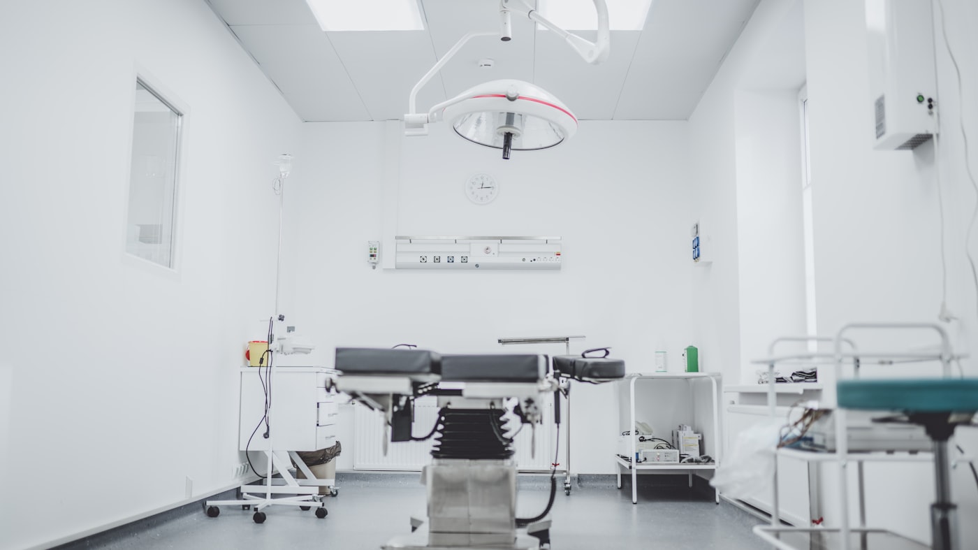 Sterile procedure room